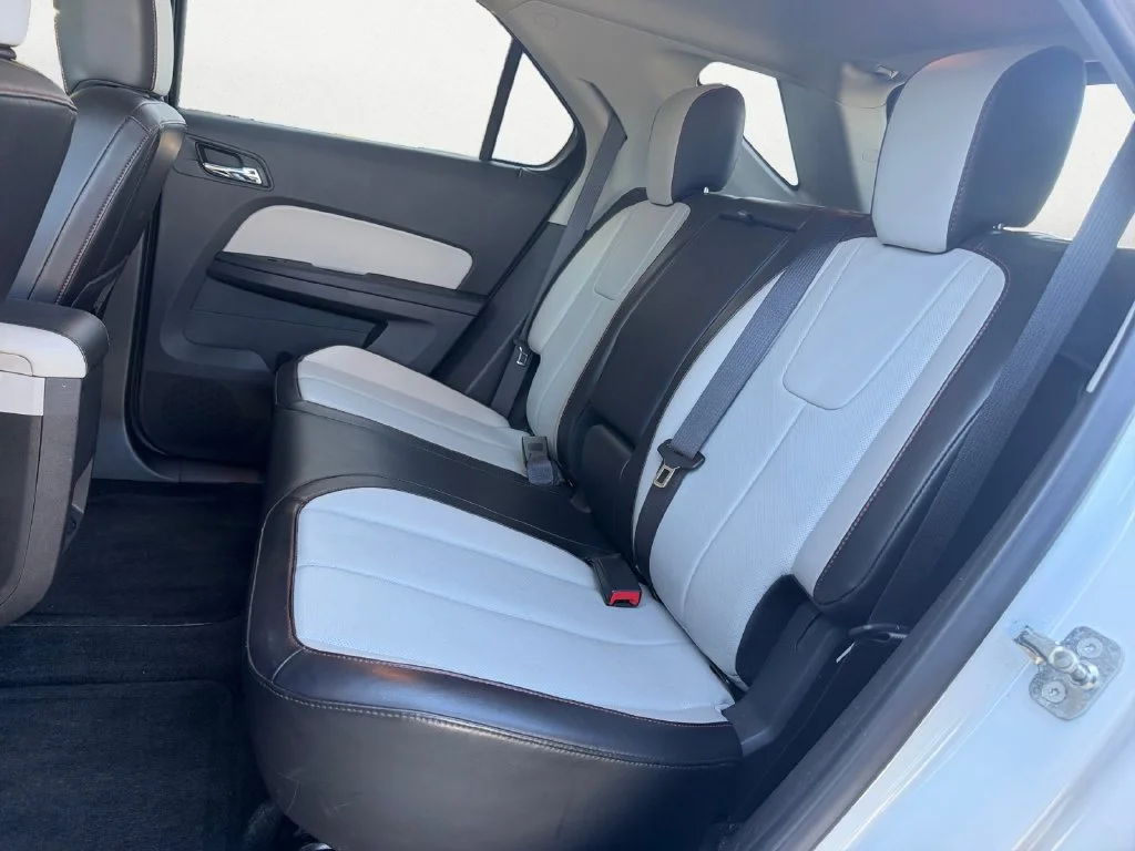 Used 2015 SUMMIT WHITE Chevrolet LT image 10