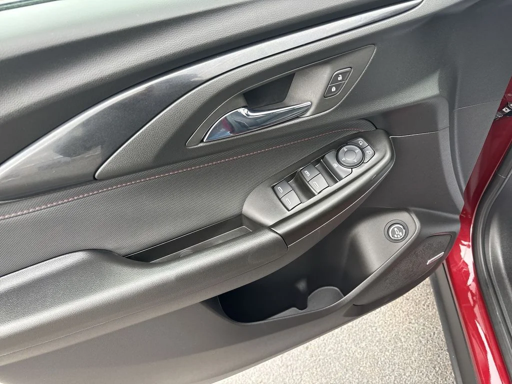 Used 2023 Red Chevrolet RS image 15