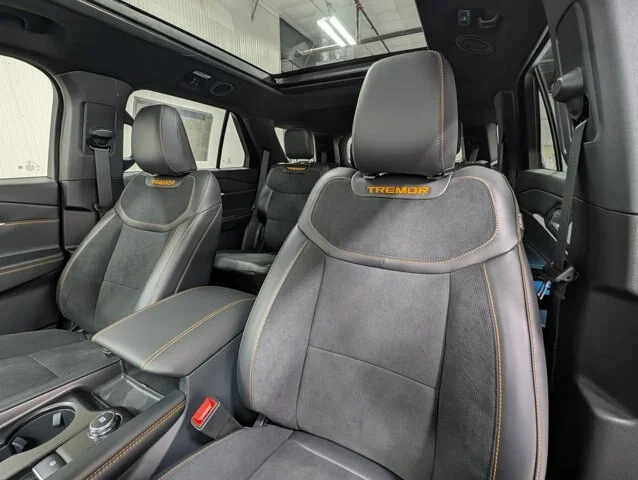 New 2026 Carbonized Gray Metallic Ford Tremor® image 41