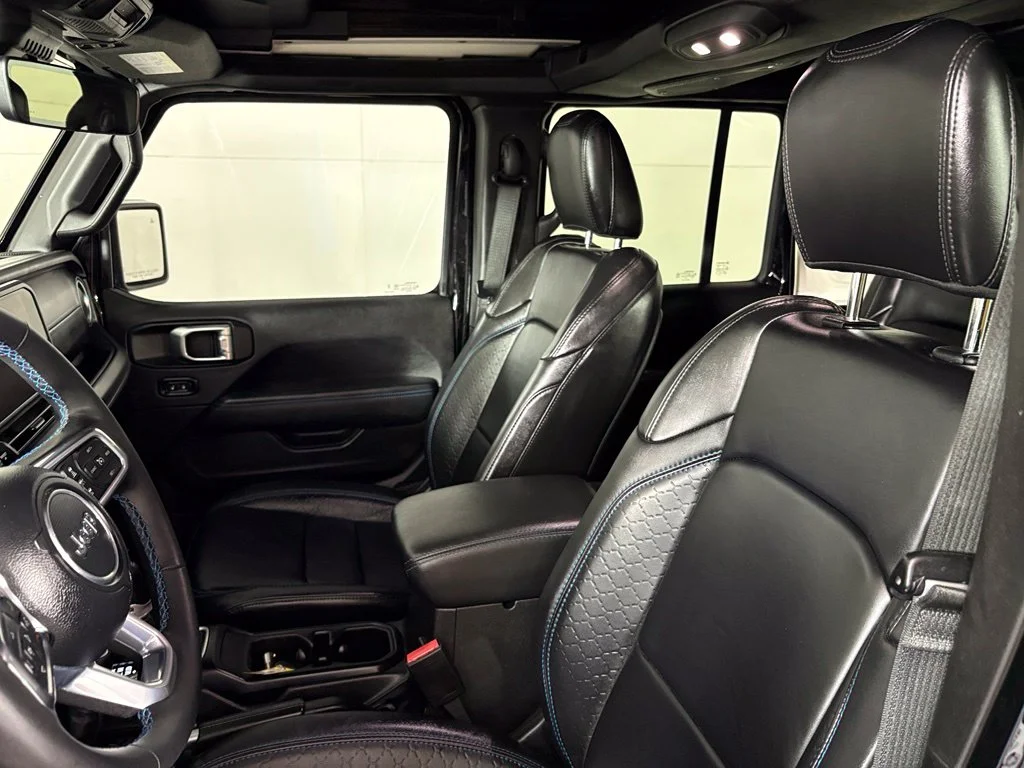 Used 2024 Black Jeep High Altitude 4xe image 17
