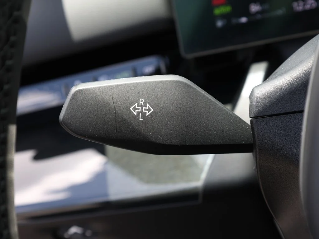 2026 BMW 5 Series 530i - Photo 41