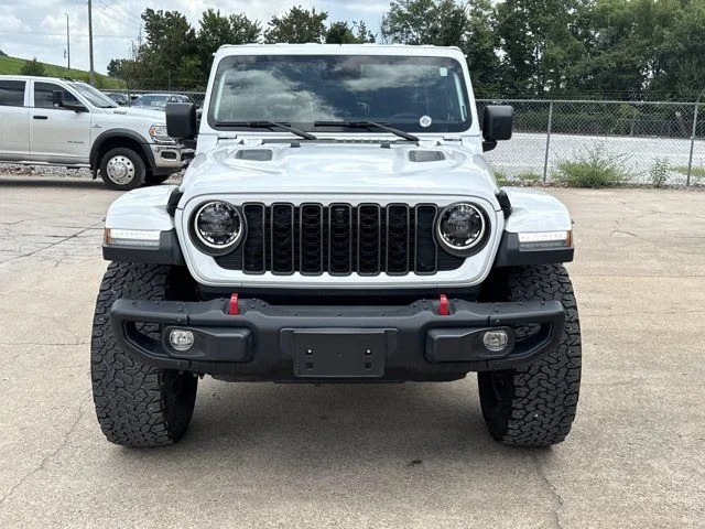 Used 2024 White Jeep Rubicon X image 12