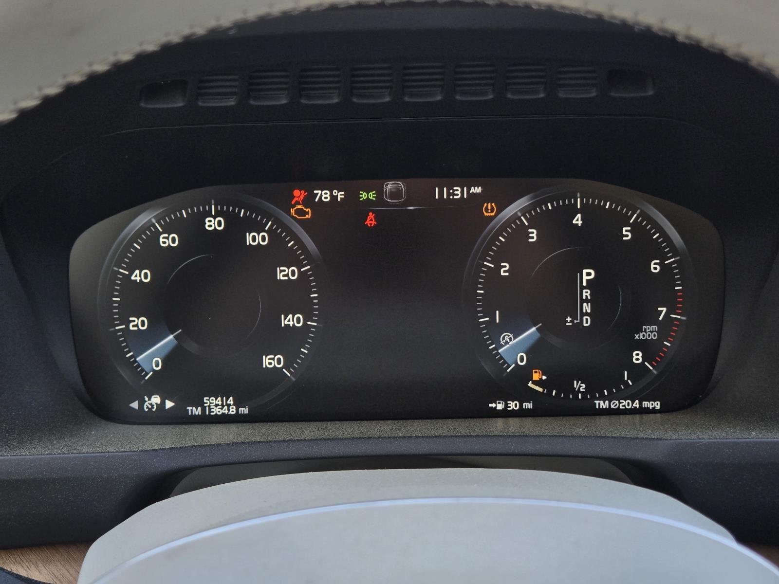 Used 2022 Crystal White Metallic Volvo Momentum image 15
