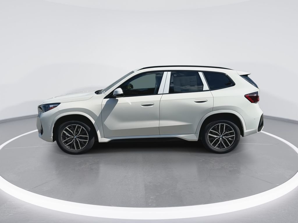 New 2027 Alpine White BMW xDrive28i image 5