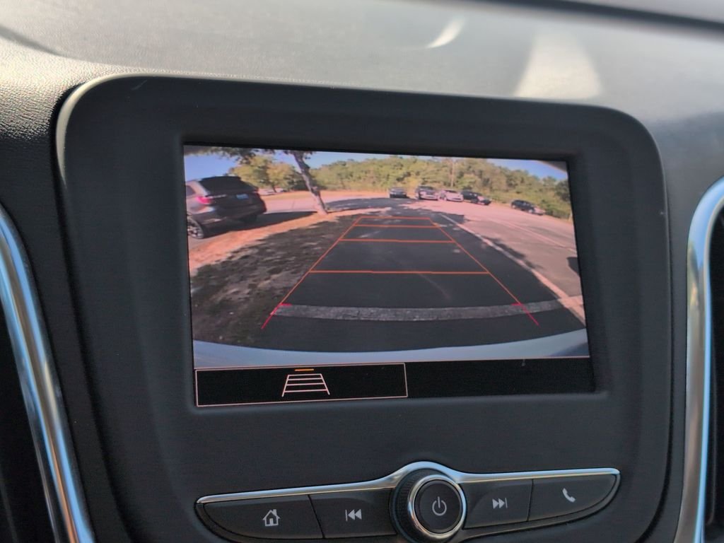 Used 2023 White Chevrolet LS image 27