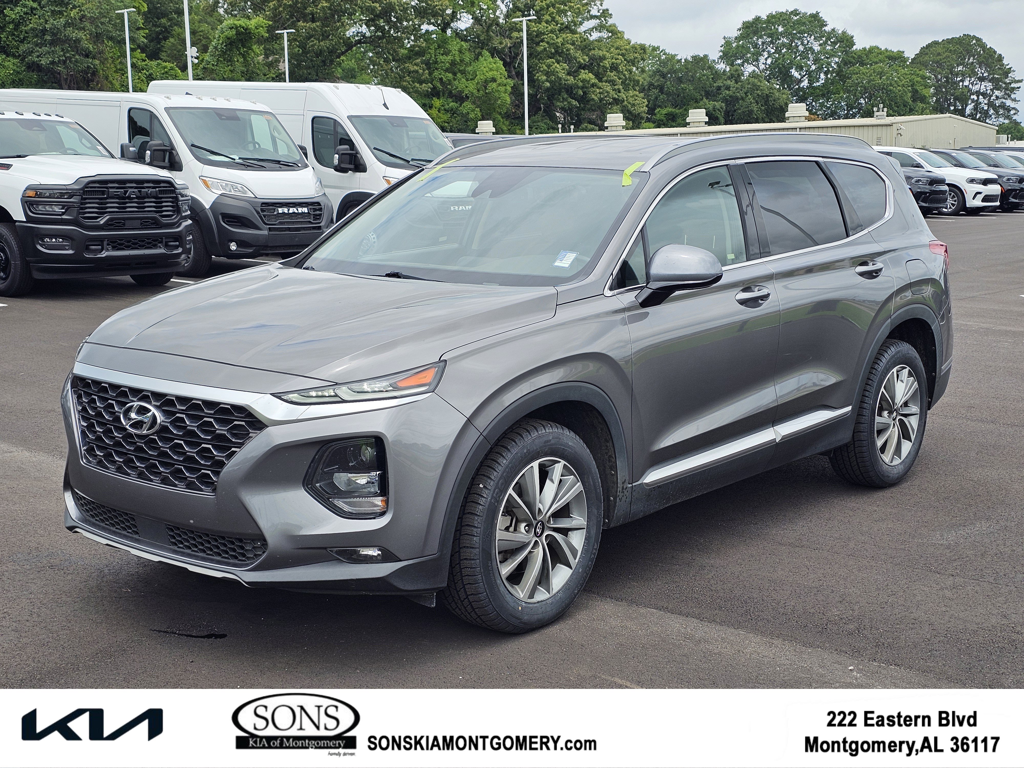 2020 Hyundai Santa Fe SEL 2.4's photo