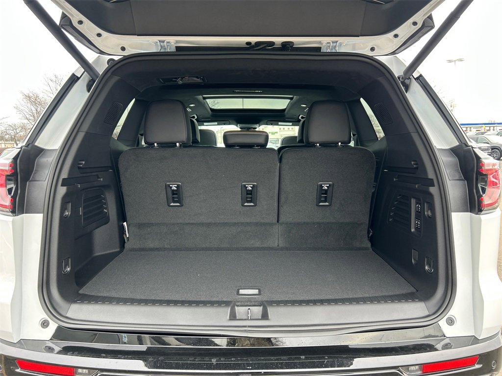 2026 GMC ACADIA - Image 34