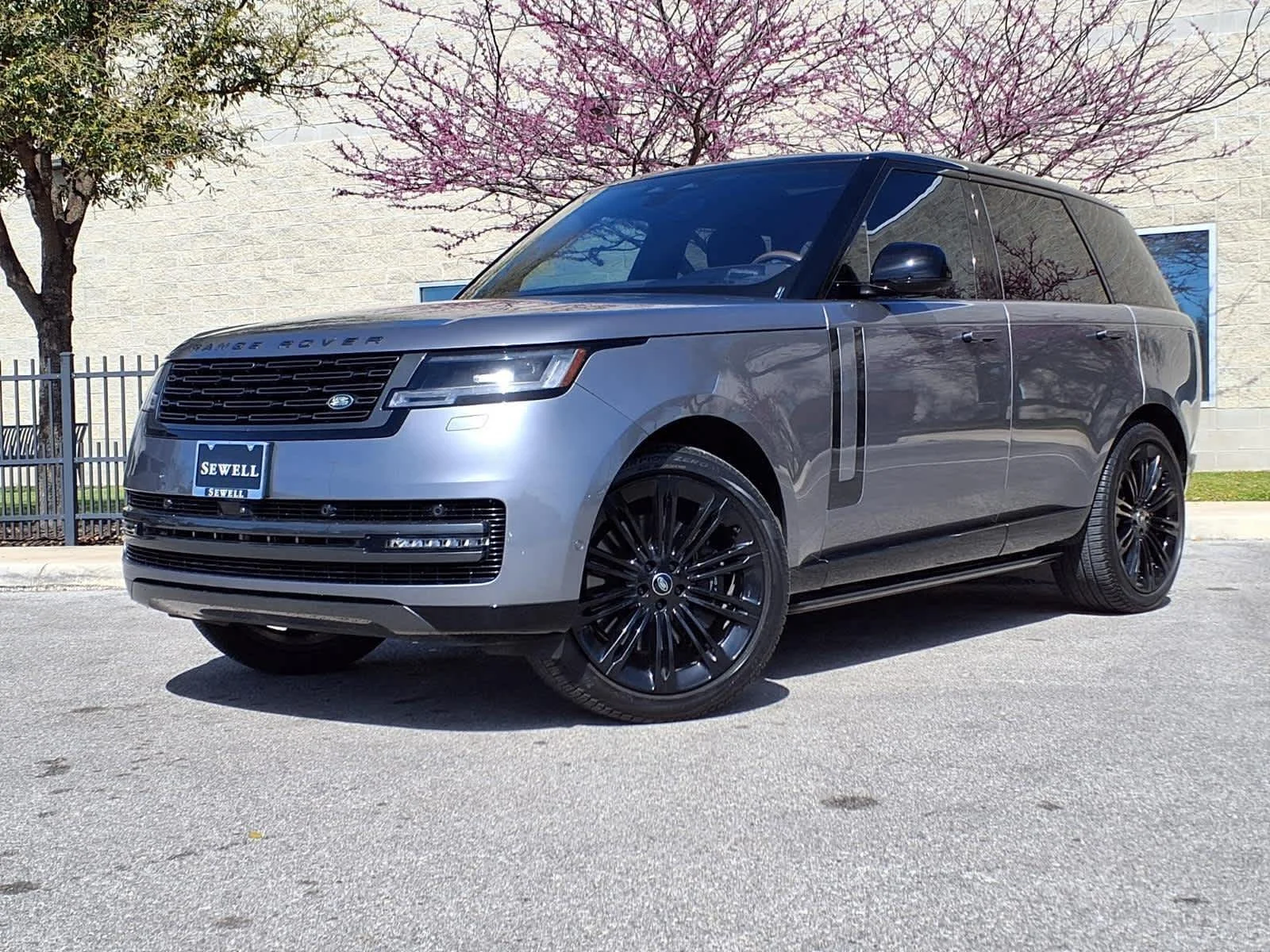 2023 Land Rover Range Rover 4.4 SE SWB's photo
