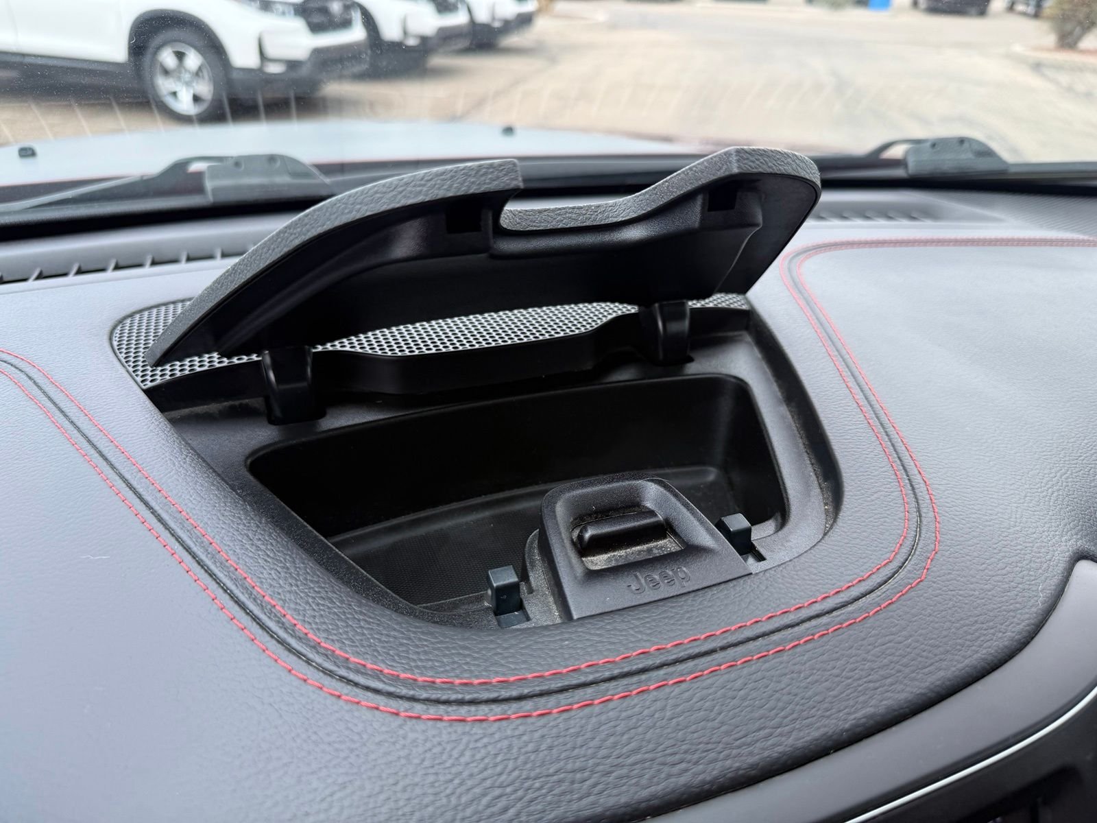 2021 Jeep Cherokee Trailhawk - Photo 22