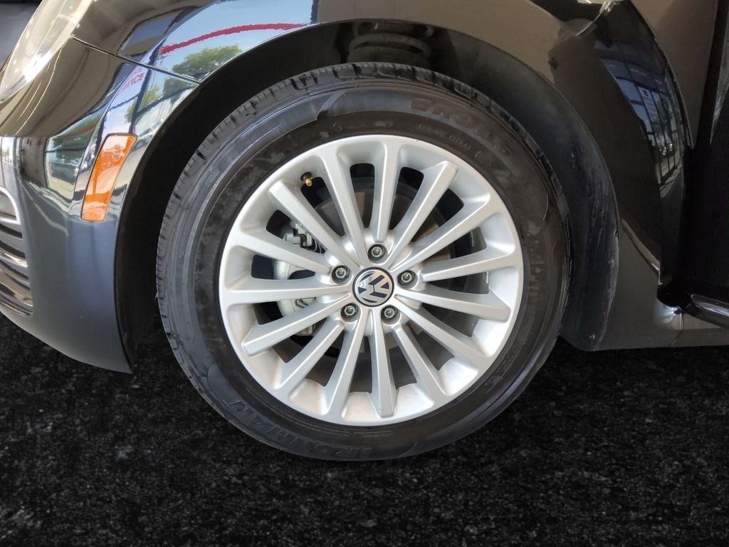 Used 2019 Black Volkswagen 2.0T Final Edition SE image 26