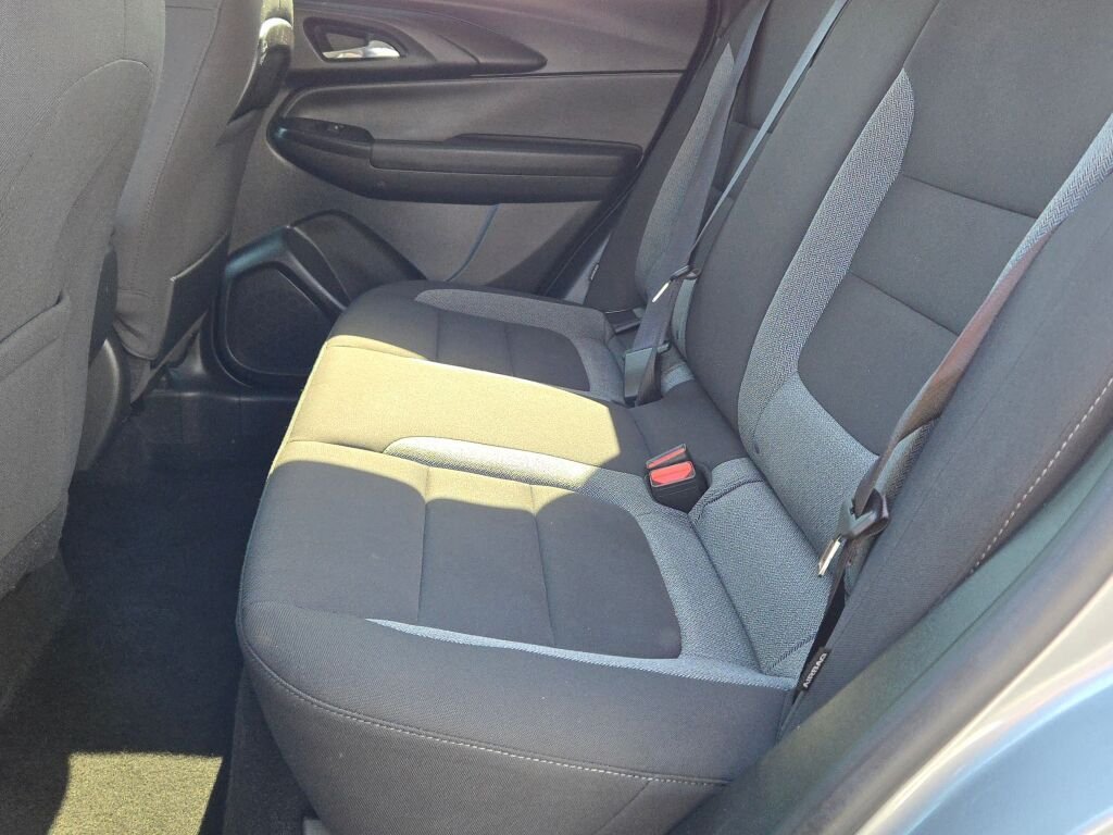 Used 2023 Gray Chevrolet LT image 16