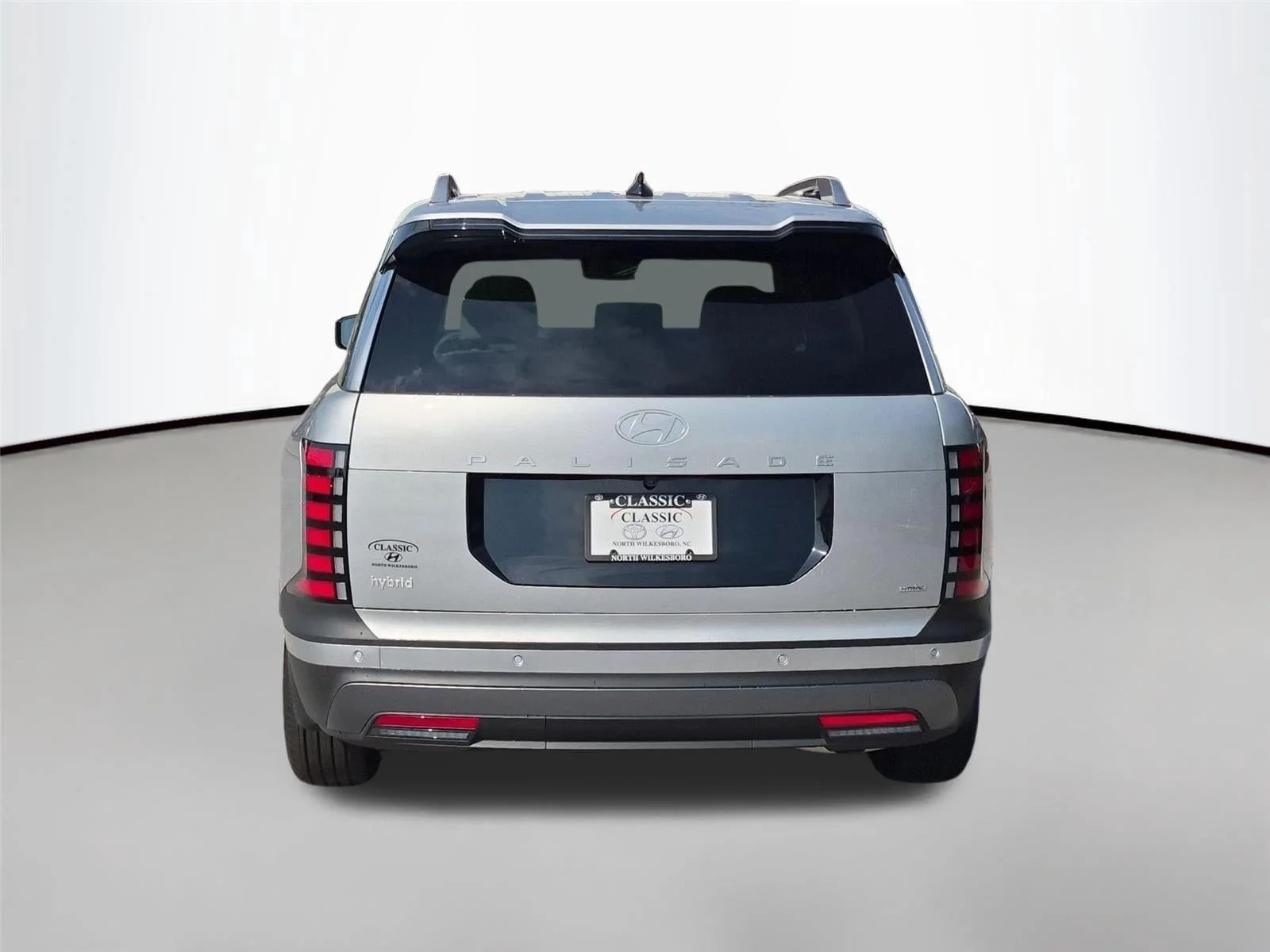 Used 2026 Typhoon Silver Metallic Hyundai SEL 8P image 4