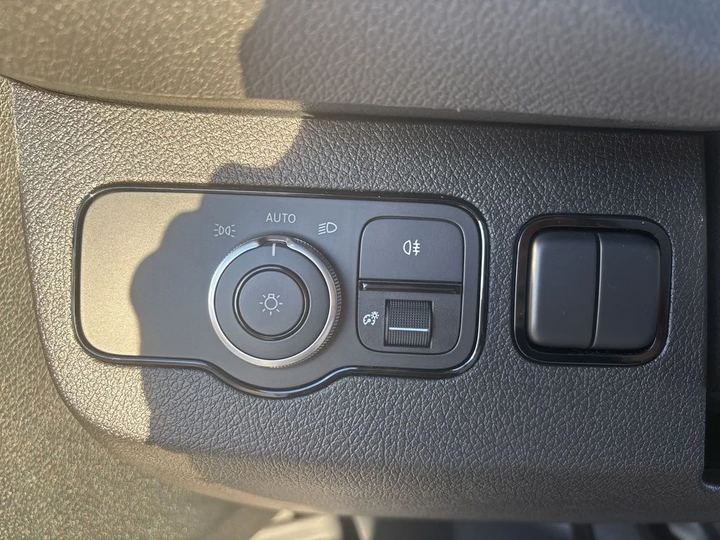 New 2026  Mercedes-Benz w/ Ranger Electrical PKG image 34