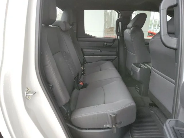 2026 Toyota Tacoma SR5 - Photo 20