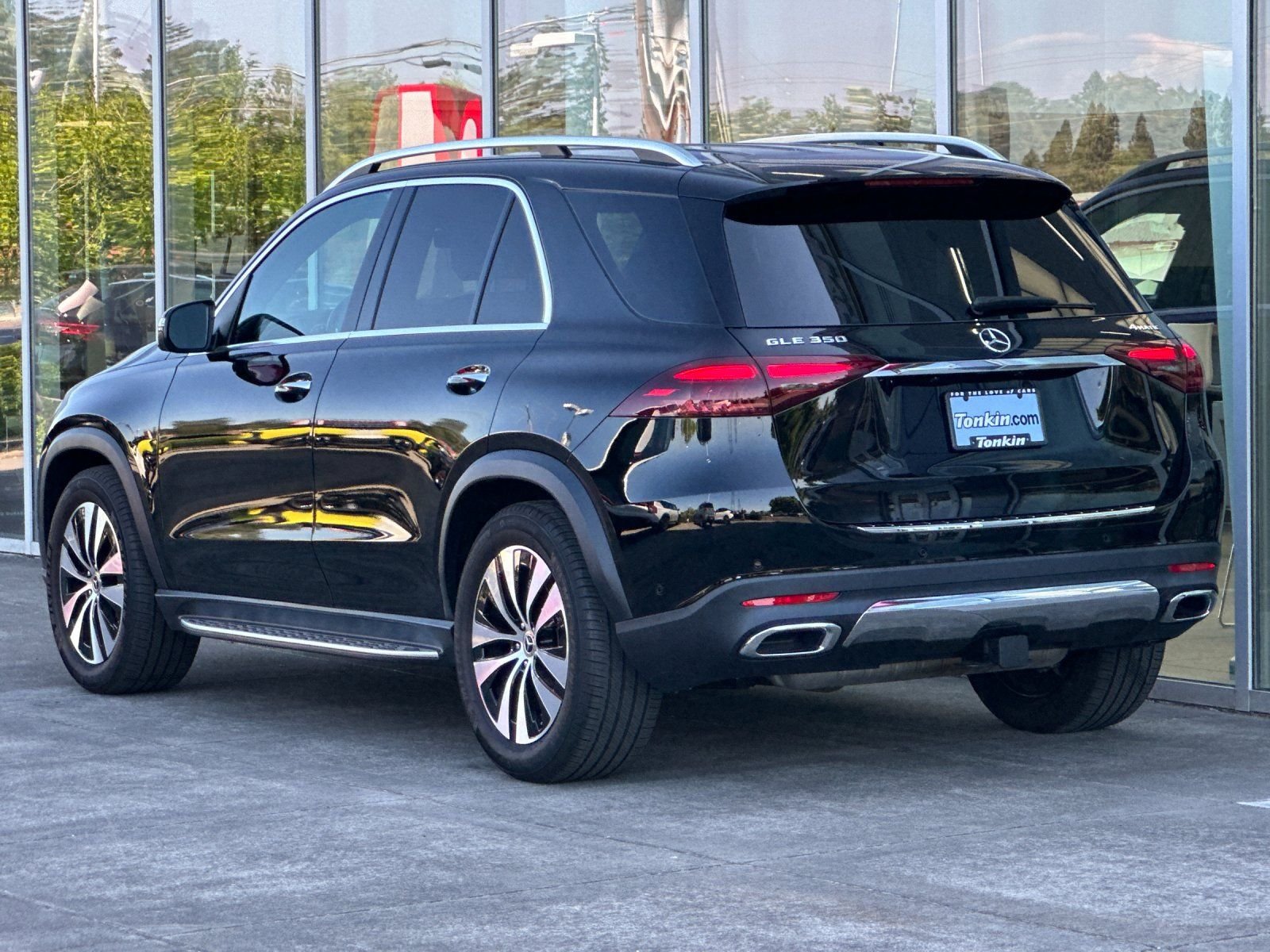 Used 2024 Black Mercedes-Benz GLE 350 image 5