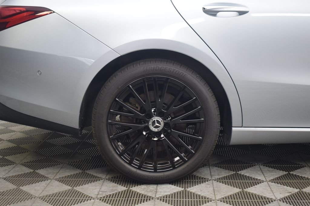 Used 2025 Silver Mercedes-Benz CLA 250 image 27
