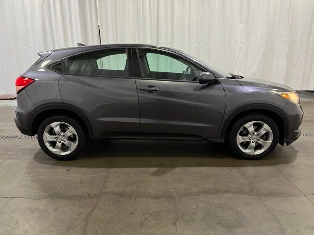 Used 2016 Honda HR-V LX with VIN 3CZRU6H3XGM742694 for sale in Grants Pass, OR