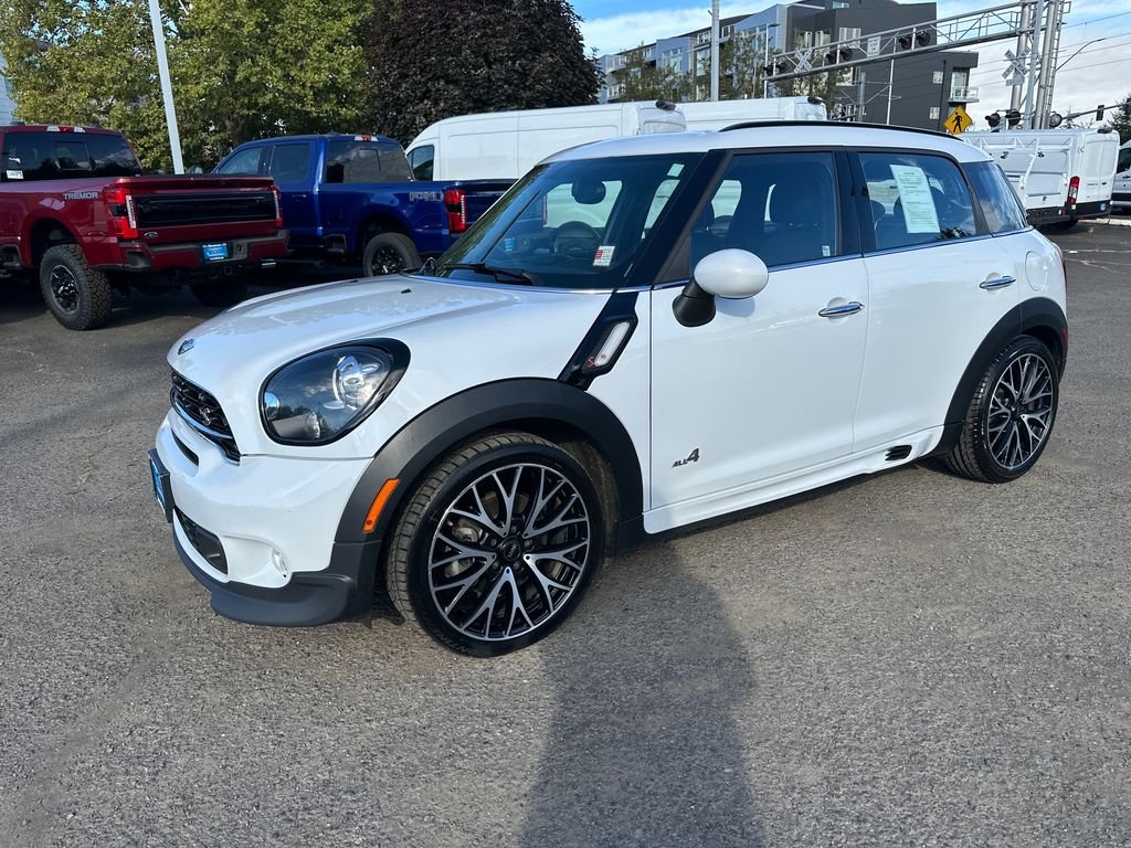 Used 2016 MINI Countryman Countryman S with VIN WMWZC5C5XGWU01790 for sale in Beaverton, OR