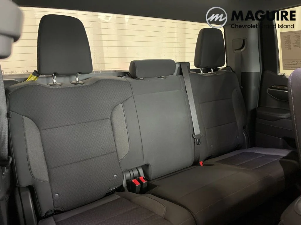 Used 2022 Gray Chevrolet LT image 28