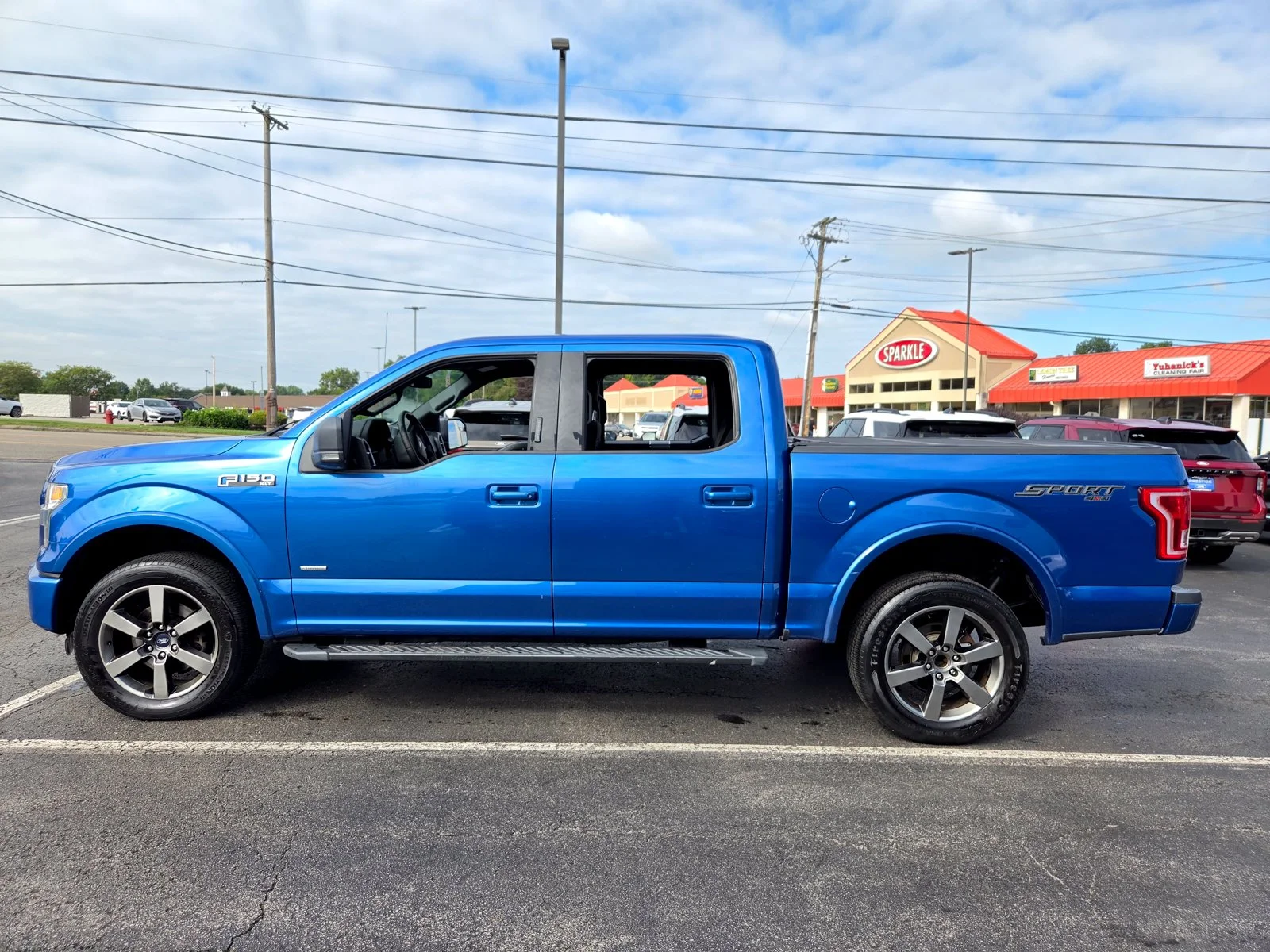 Used 2016 Blue Flame Metallic Ford XLT image 7
