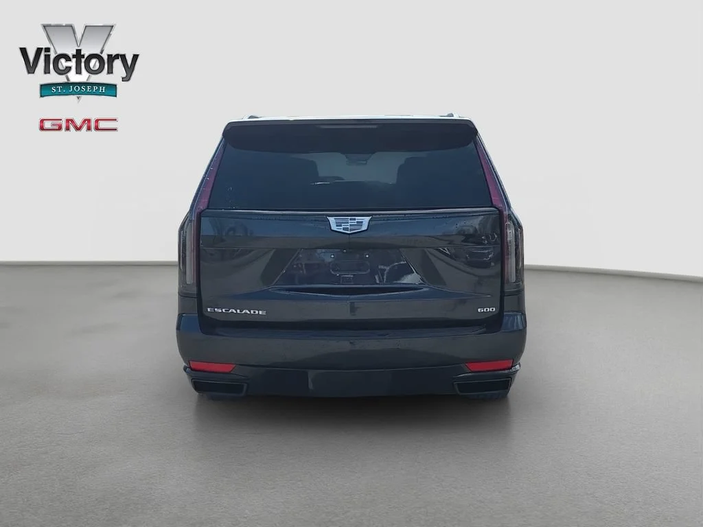 2022 Cadillac Escalade Sport - Photo 16