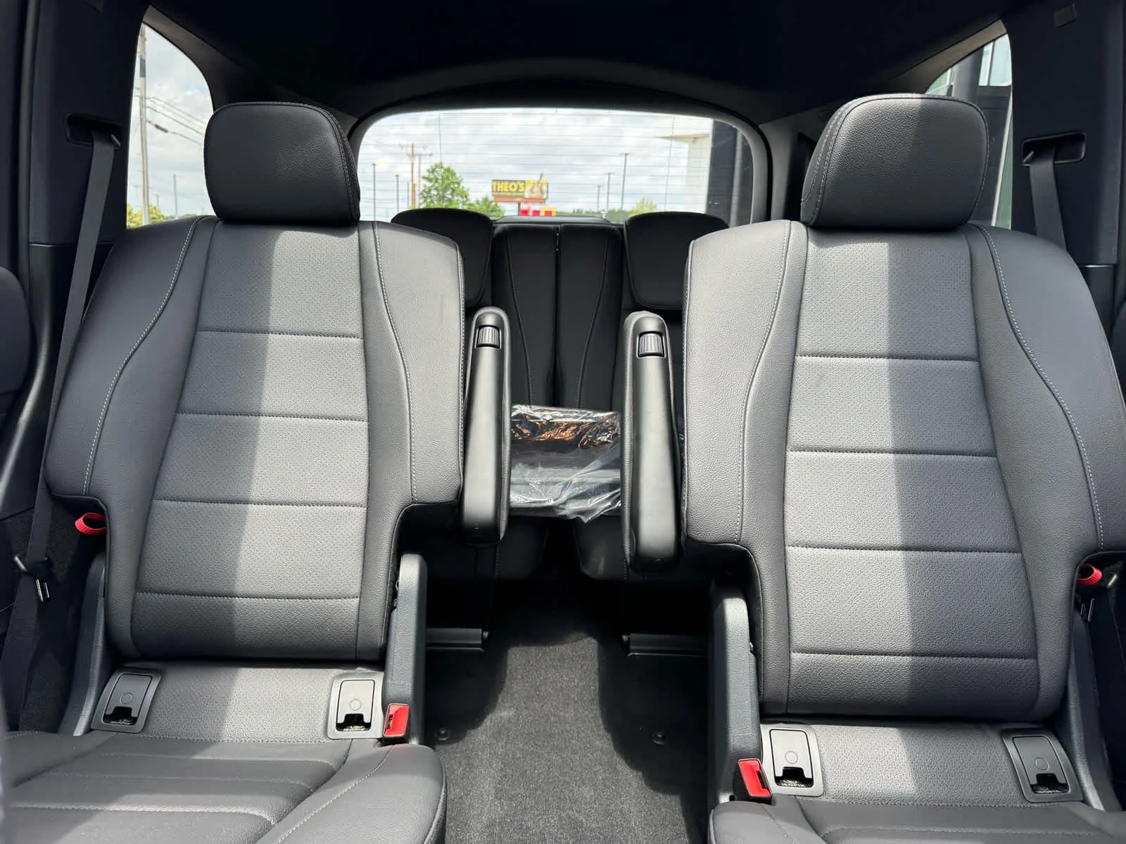 New 2026 Obsidian Black Metallic Mercedes-Benz GLS 450 image 21