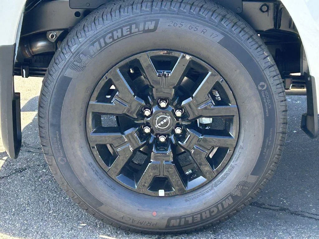 New 2026 Glacier White Nissan SV image 7