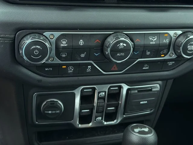 Used 2025 Red Jeep Sahara image 13