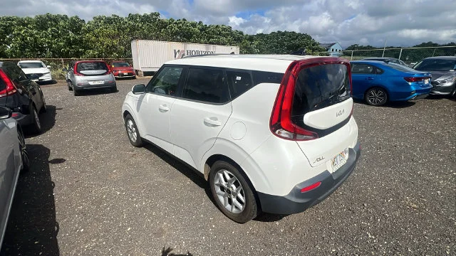 Certified Used 2022 White Kia LX image 3