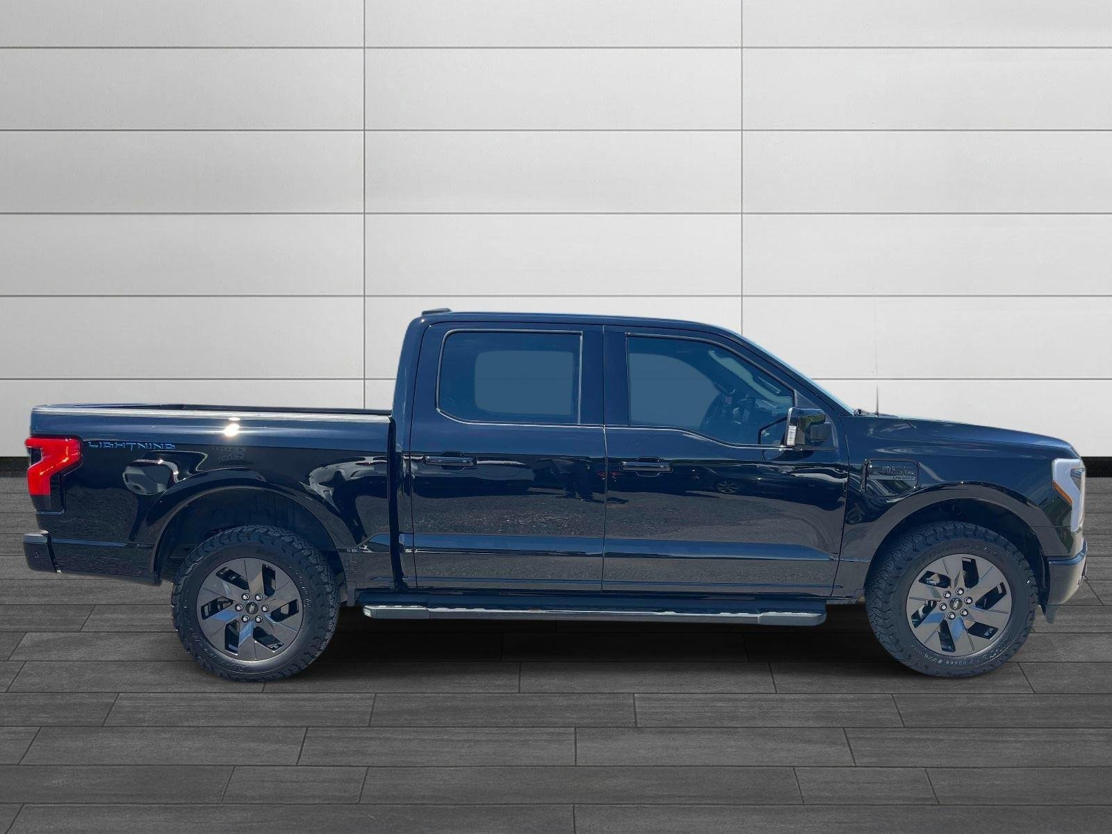 Used 2023 Ford F-150 Lightning Lariat with VIN 1FTVW1EVXPWG07464 for sale in Nashville, TN