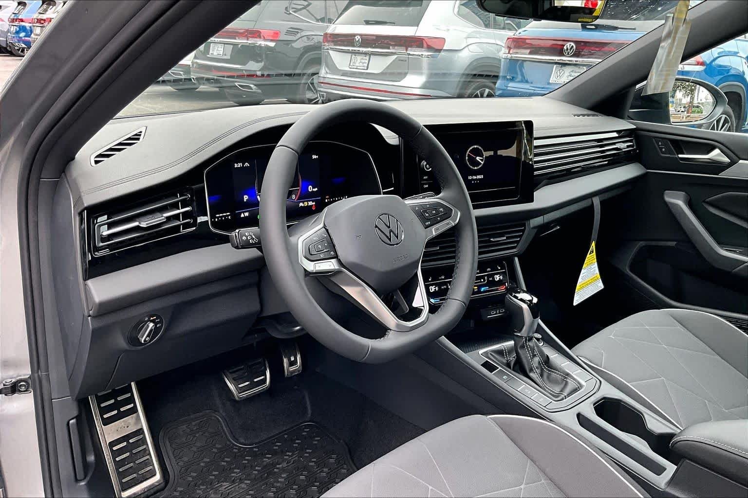 New 2026 Pyrite Silver Metallic Volkswagen 1.5T Sport image 8