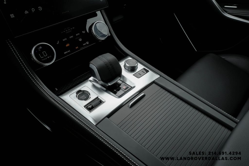 2026 Jaguar F-Pace R-Dynamic S - Photo 22
