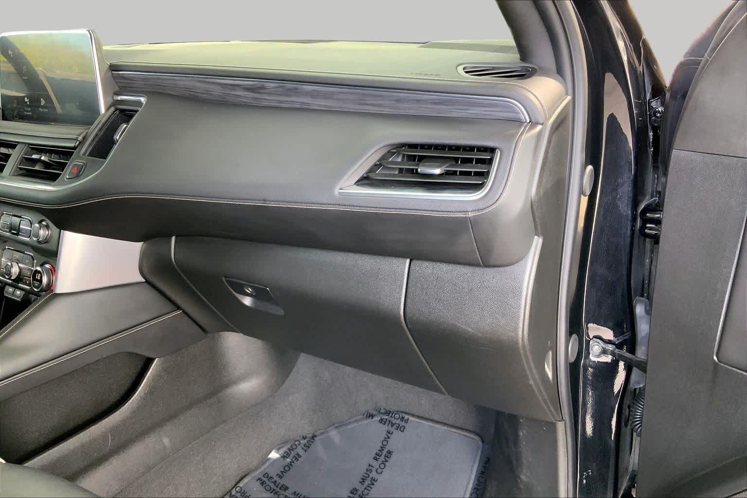 Used 2024 Onyx Black GMC SLT image 19