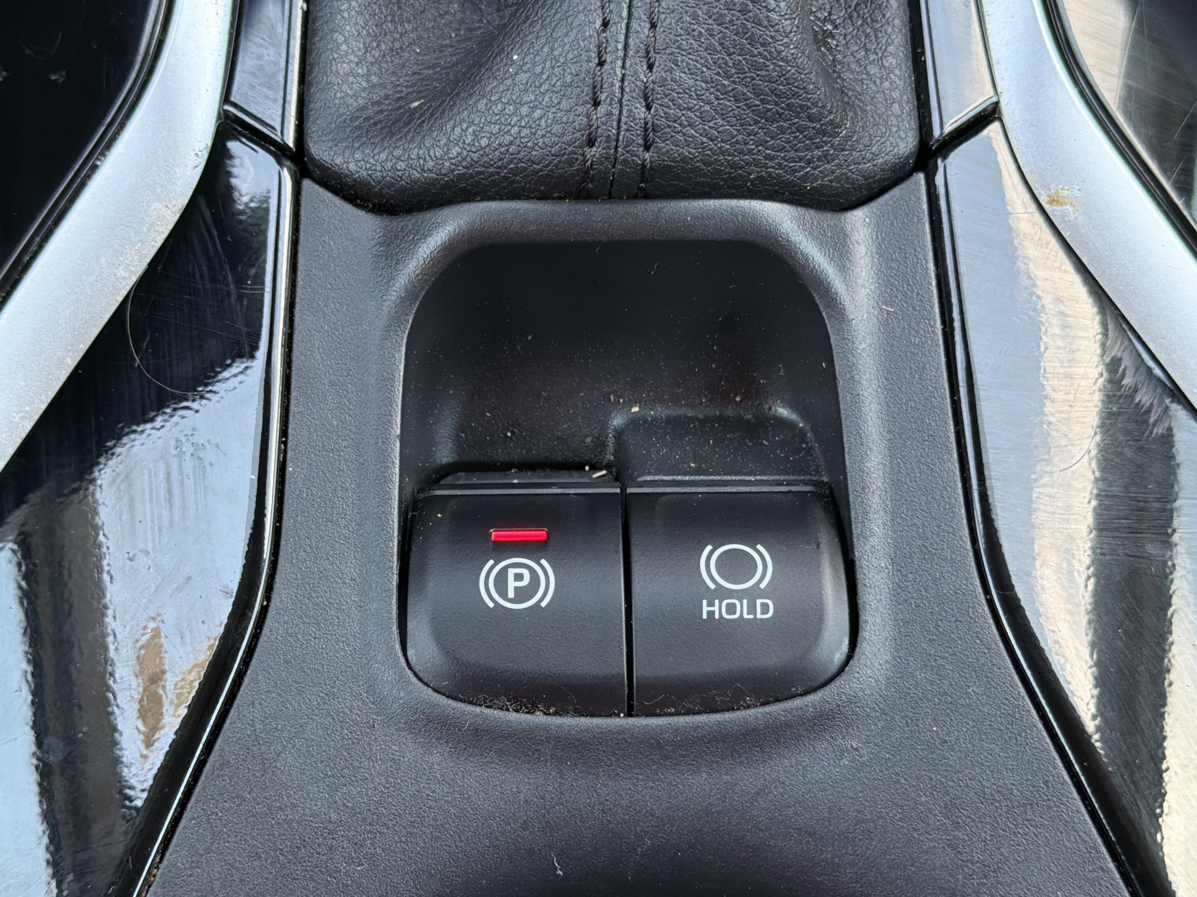 Used 2023 Silver Toyota XLE image 10