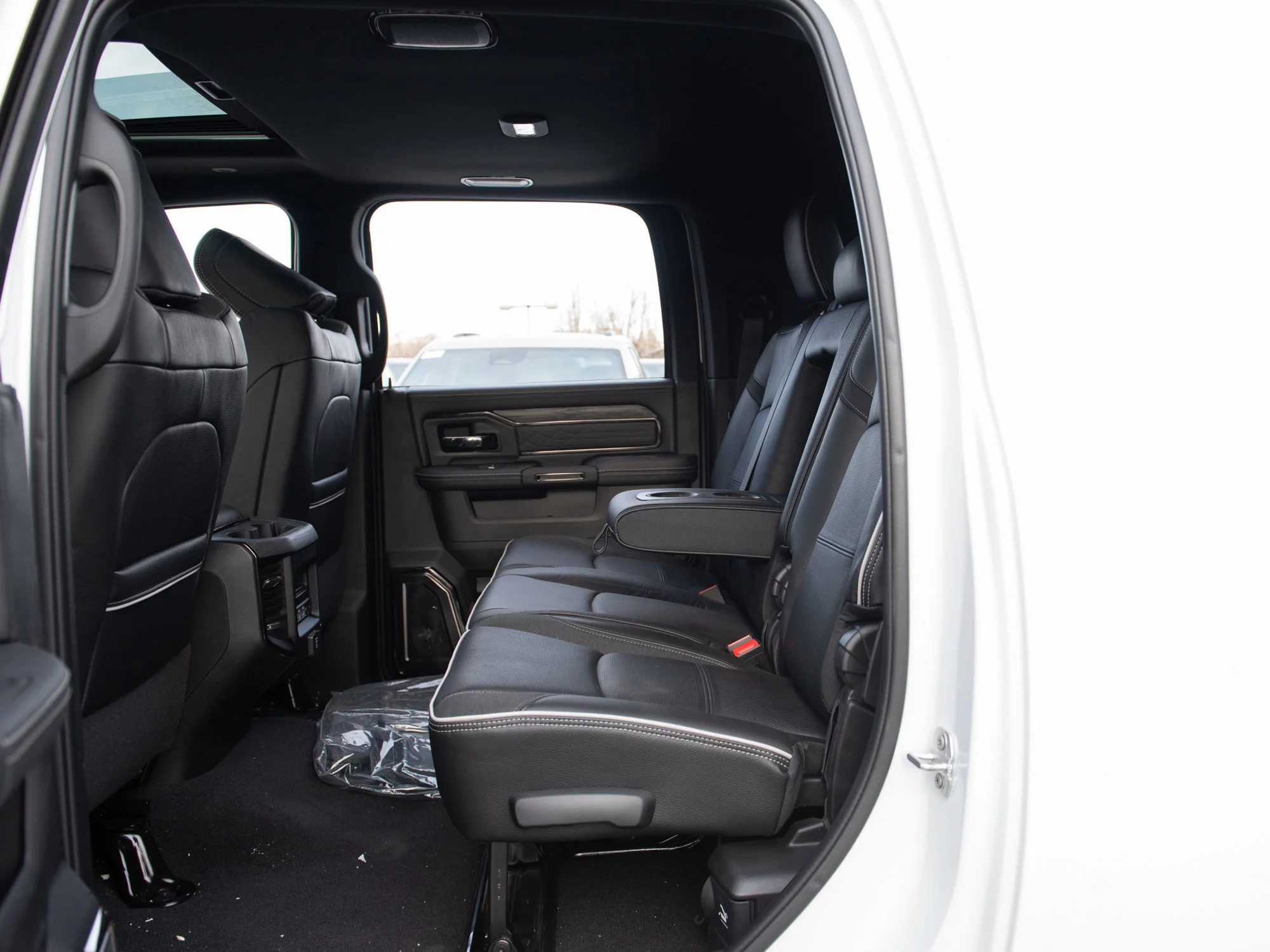 Used 2026 White RAM Limited* Mega Cab, 37 Inch Tires, 5 Inch Lift, Limitless Sled Deck image 27