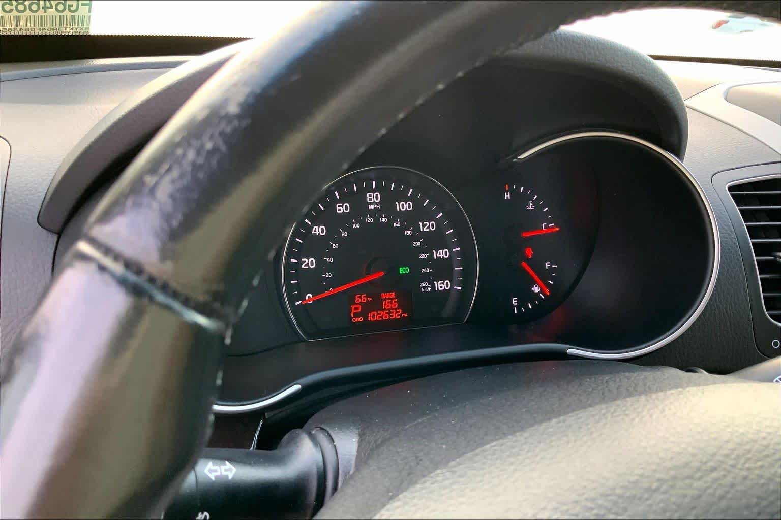 Used 2015 Satin Metal Kia LX image 25