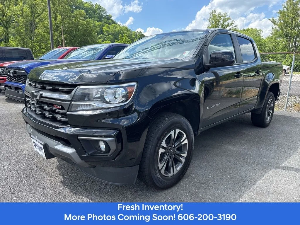 Used 2022 Black Chevrolet Z71 image 1