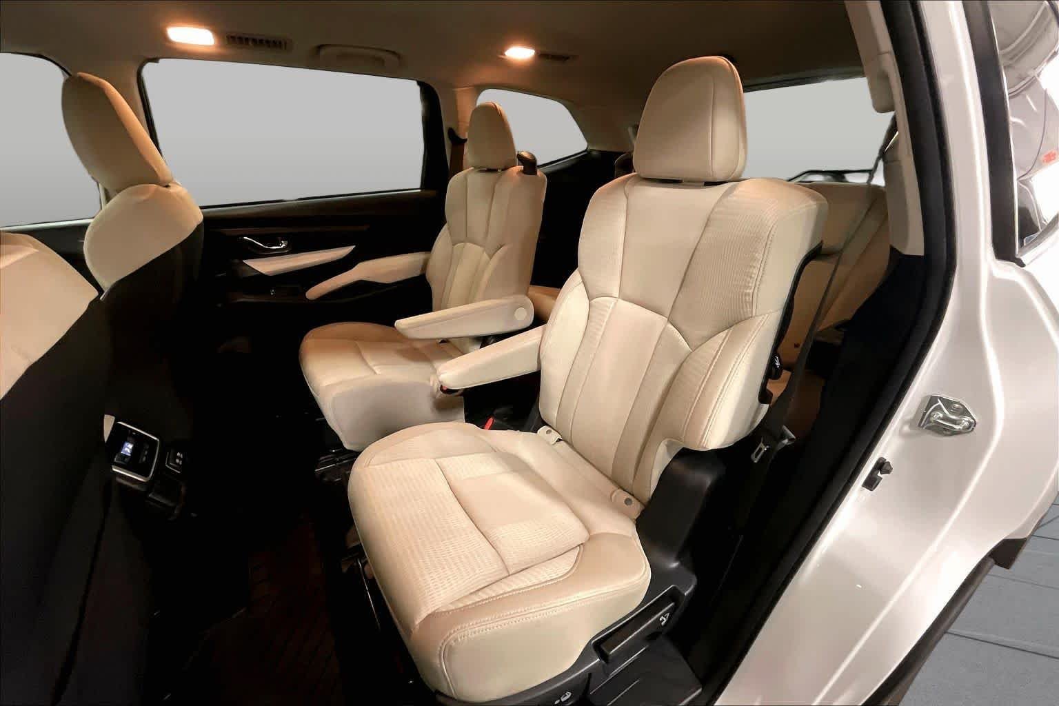 Used 2019 Crystal White Pearl Subaru Premium image 20