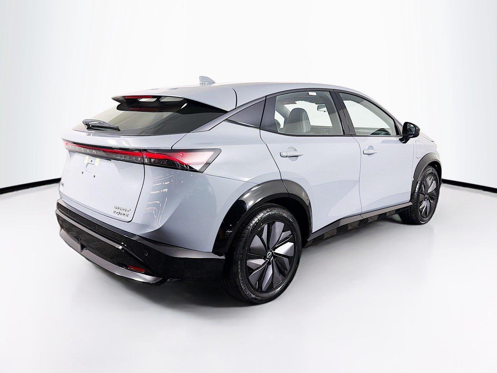 Used 2024 Boulder Gray Pearl Nissan ENGAGE+ image 11