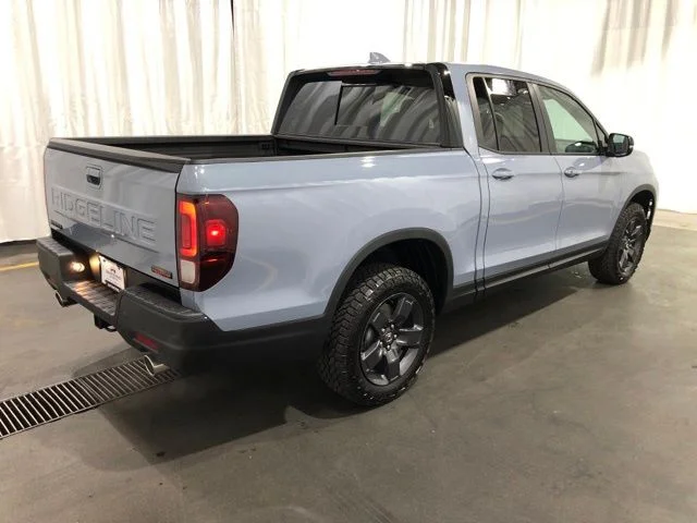 New 2026 Sonic Gray Pearl Honda TrailSport image 3