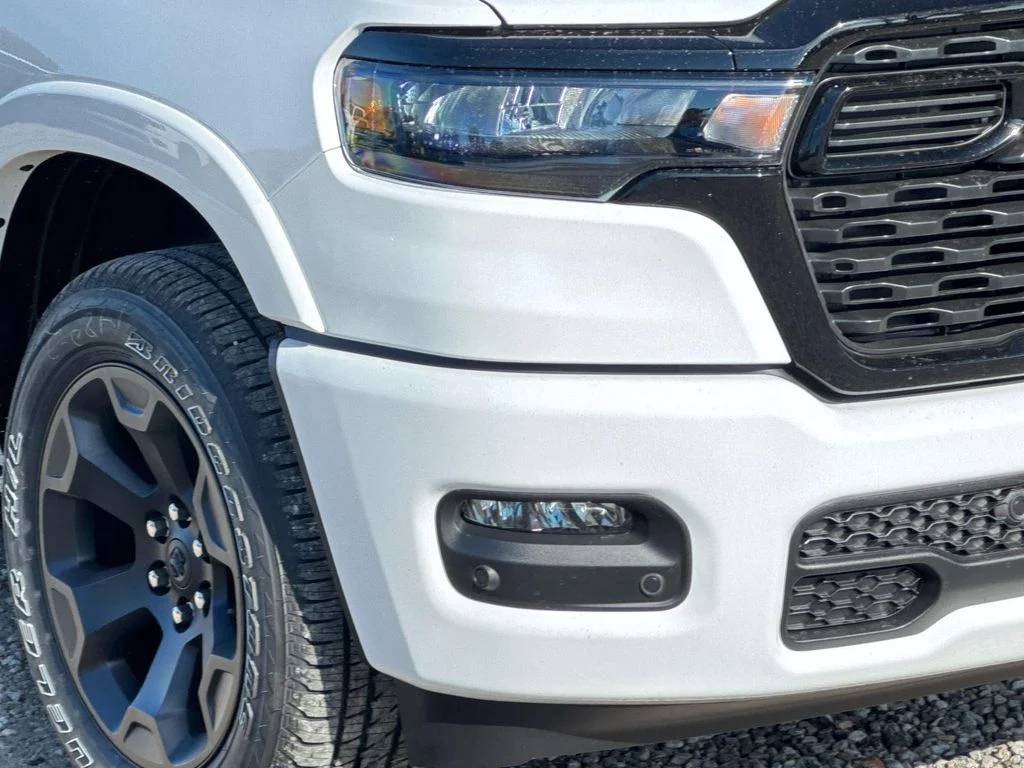 New 2026 Bright White Clearcoat RAM Big Horn/Lone Star image 7