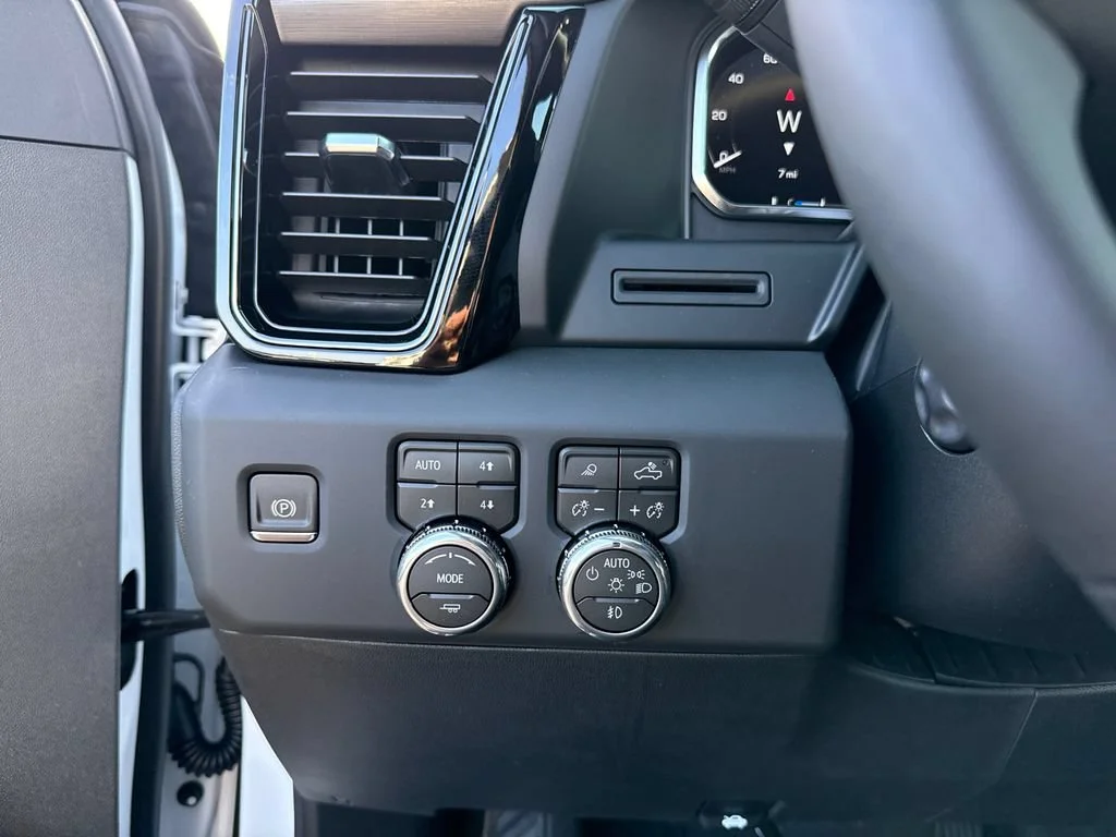 2026 GMC Sierra 1500 AT4 - Photo 19