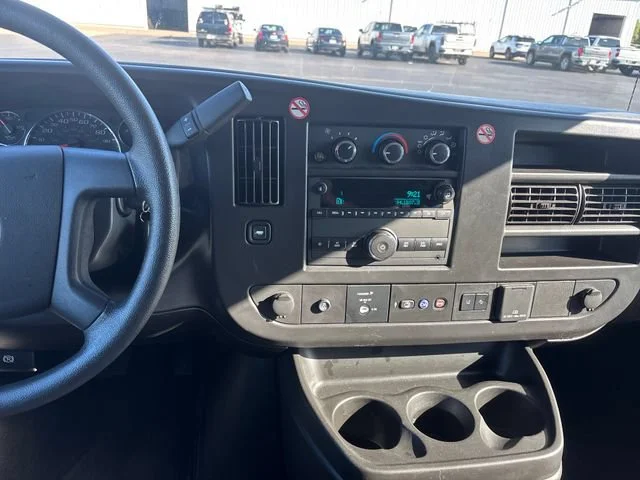 Used 2025 Summit White Chevrolet 1LT image 20