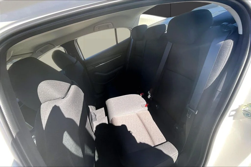 2026 Mazda Mazda3 S - Photo 10