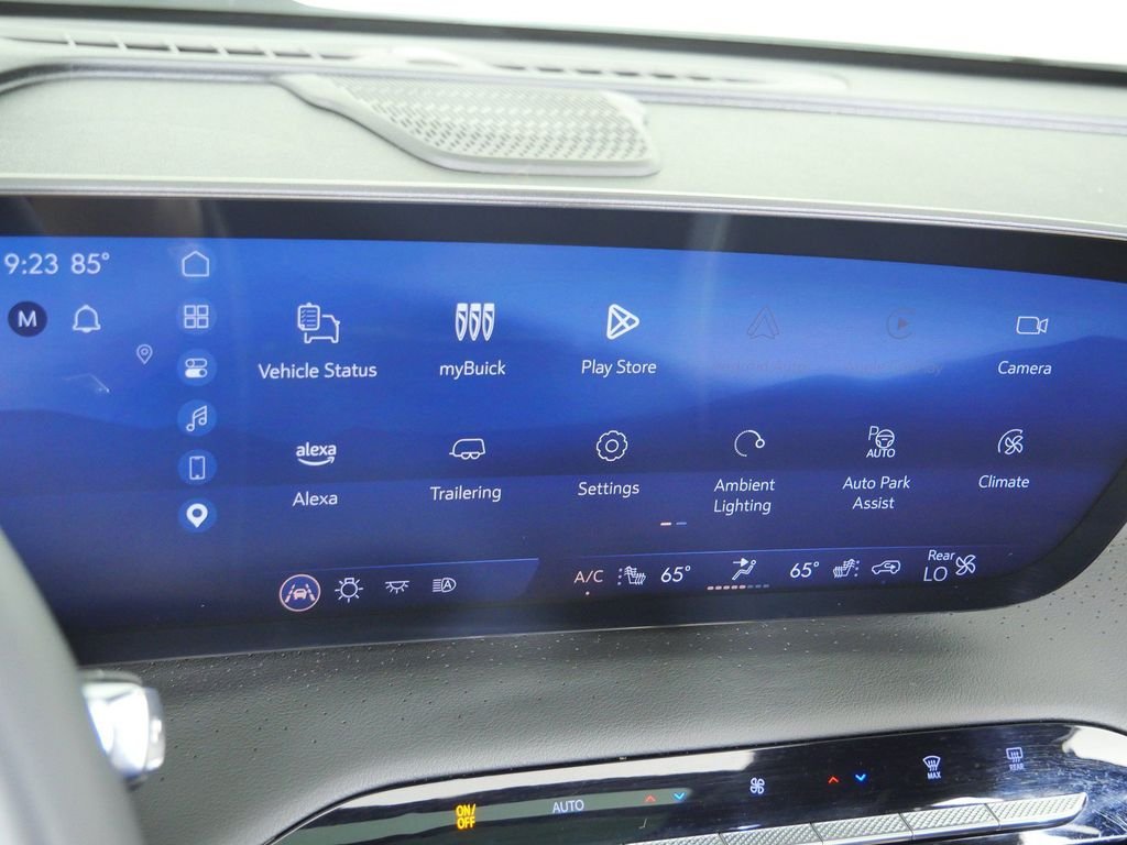 Used 2025 White Buick Avenir image 44