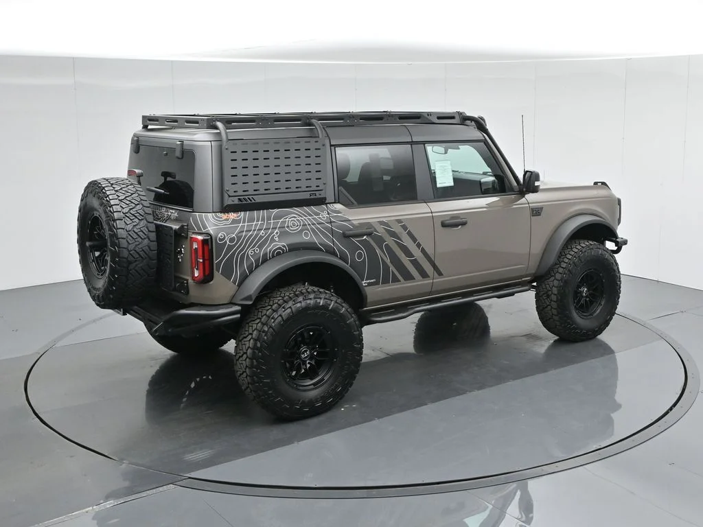 New 2025 Marsh Gray Ford Badlands image 45