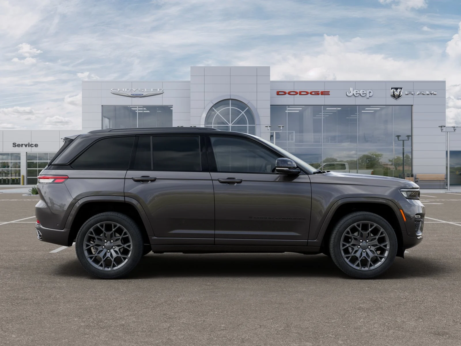 New 2025 Baltic Gray Metallic Clear-Coat Exterior Paint Jeep Summit Reserve image 34