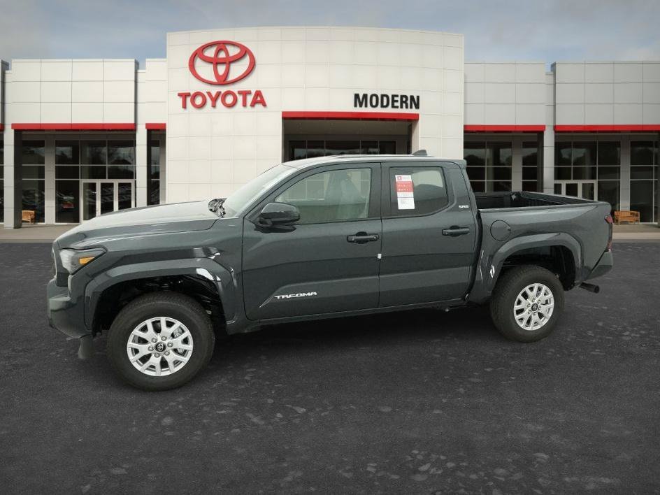 New 2026 Underground Toyota SR5 image 5