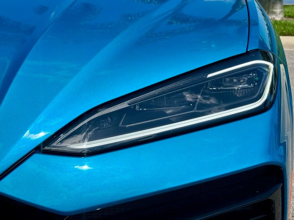 New 2026 Blue Lamborghini SE image 28