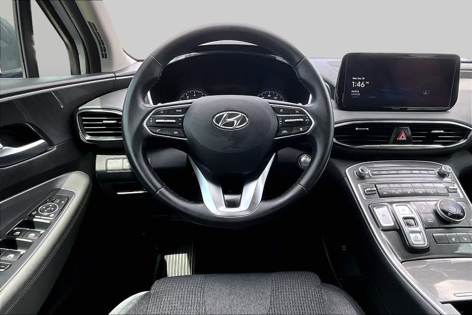 Used 2023 Shimmering Silver Hyundai SEL image 6